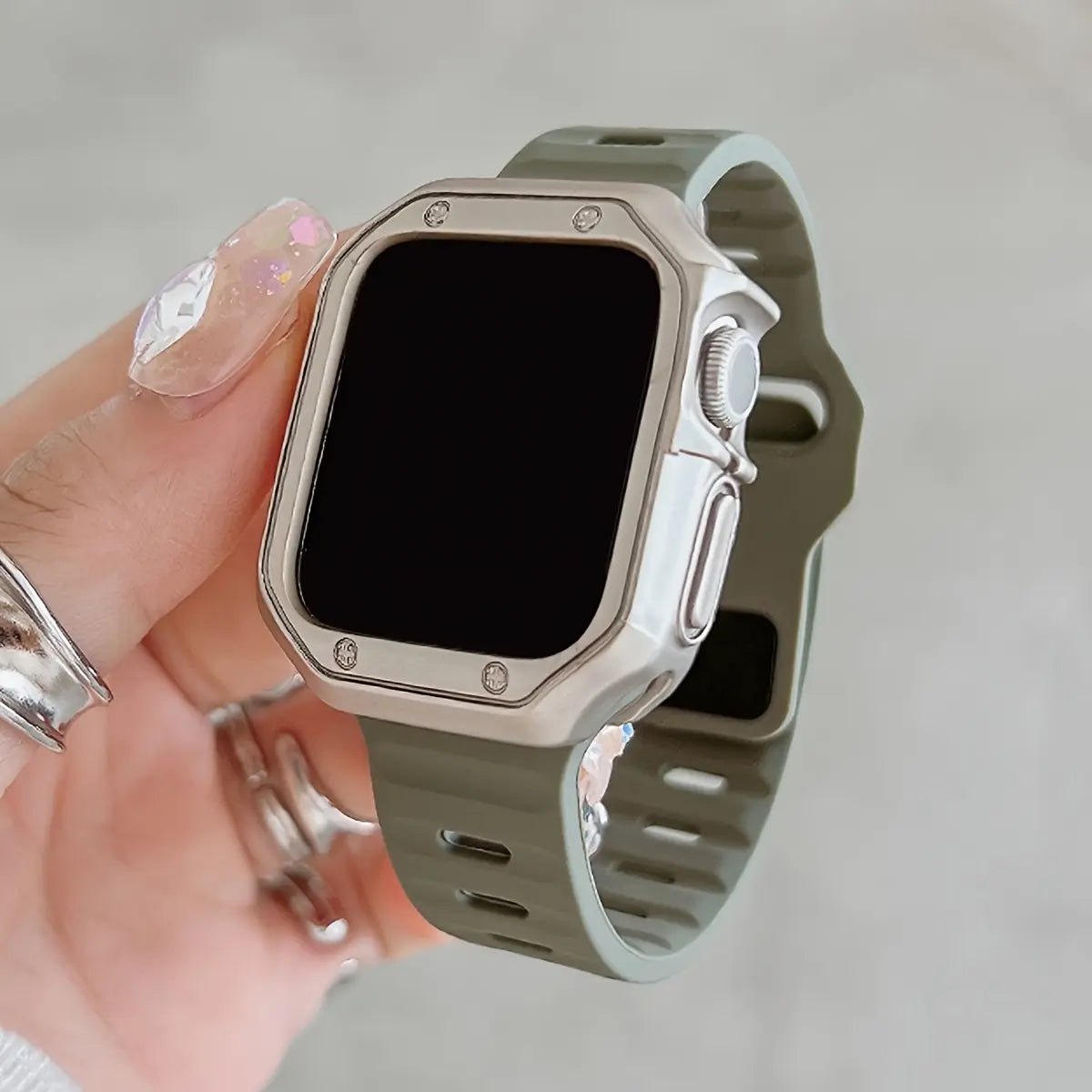 Gorilla Square Buckle Silicone Strap & TPU Armor Case for Apple Watch Series Ultra/Se/10-1 38-49Mm Adjustable Waterproof Anti-Fall Unisex Accessory Set Protection