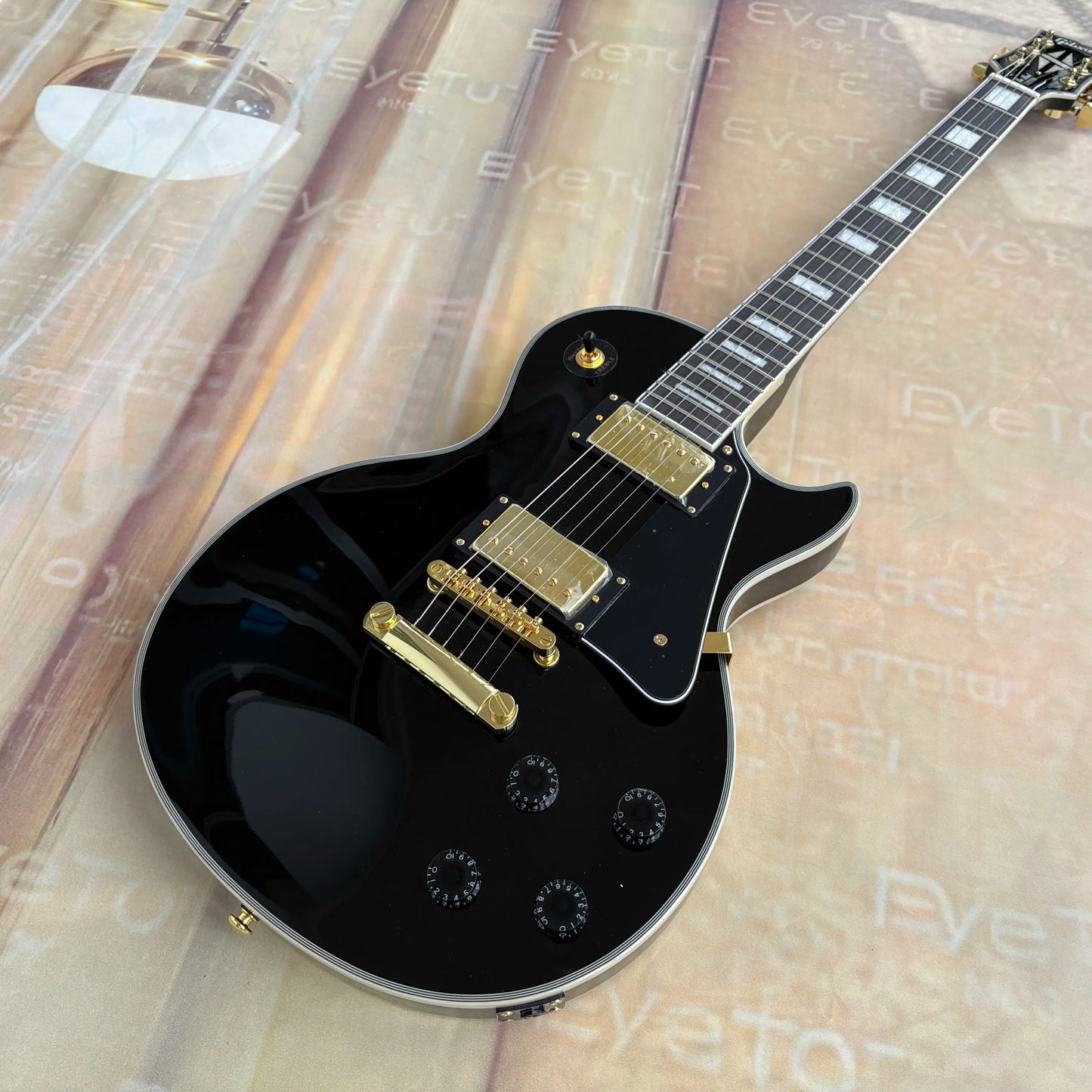 Les Paul Custom Guitar Black Beauty,Gold Hardware Black Gloss Solid Mahogany Body 22 Frets